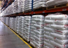 Interplastics s.r.o. expanded distribution of materials