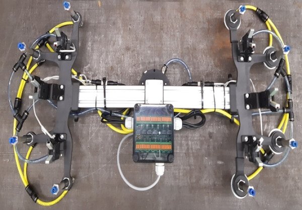 TECRON composite grippers: Lower weight, higher accuracy